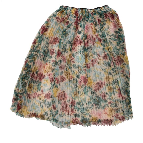 Burberry London floral skirt - Picture 2 of 3